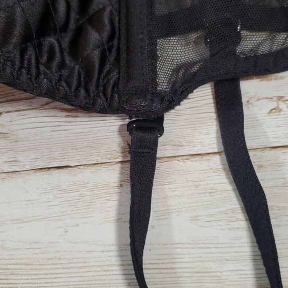 Victoria's‎ Secret Very Sexy Black Quilted Satin Corset with Garter Straps 34B - Picture 5 of 10
